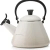 Le Creuset Fluitketel Kone - Meringue