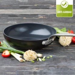 GreenPan Barcelona Infinity Pro Wokpan 28cm - Zwart - Inductie - PFAS-vrij 29 GreenPan Barcelona Infinity Pro Wokpan 28cm - Zwart - Inductie - PFAS-vrij -Keuken Pot Winkel 1200x1200 292