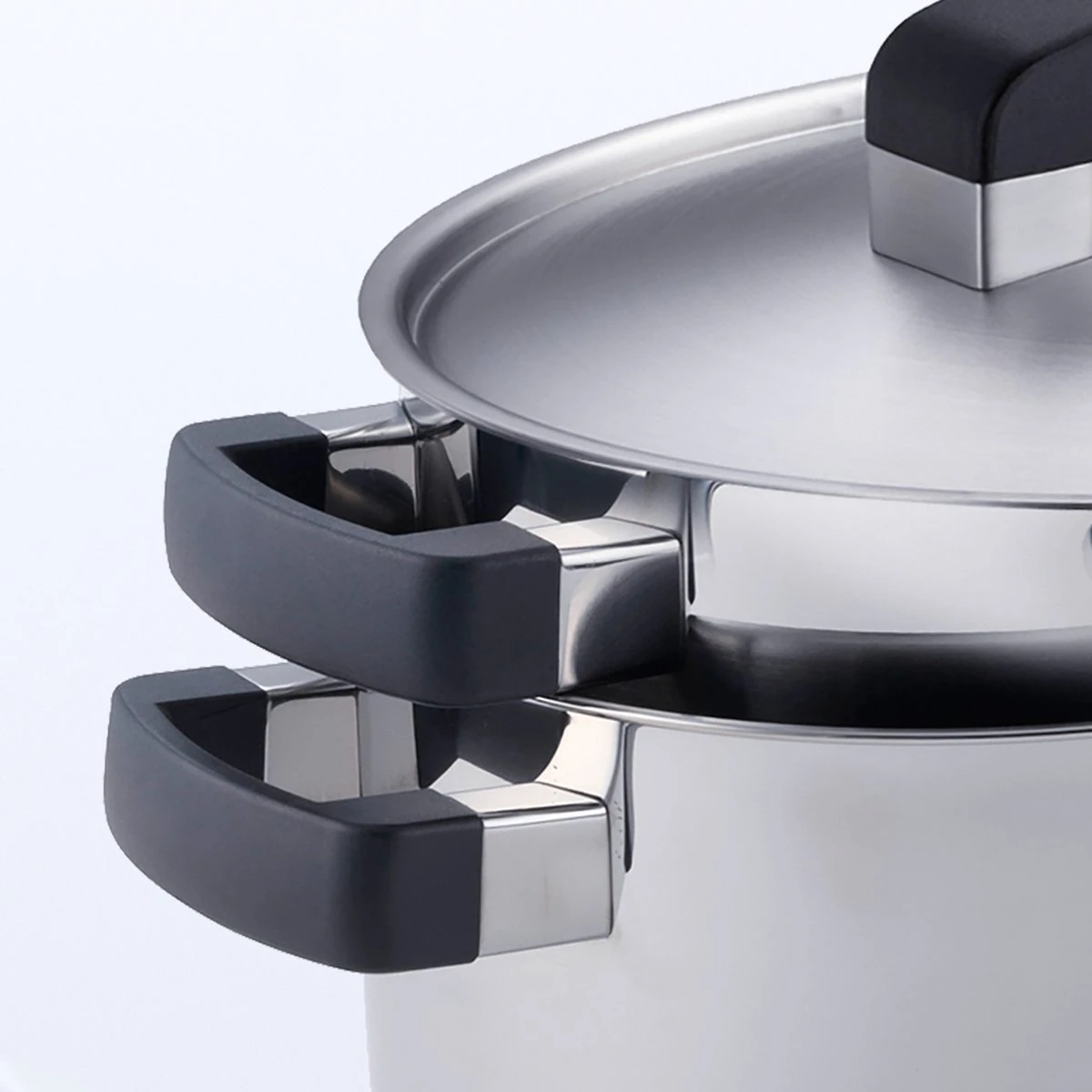 BK Conical Cool Pannenset - 4-delig - RVS – Geschikt Voor Alle Warmtebronnen 10 BK Conical Cool Pannenset - 4-delig - RVS – Geschikt Voor Alle Warmtebronnen - Afbeelding 10