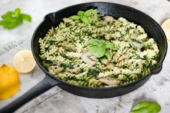 The Windmill Koekenpan Skillet Maxi 26 Cm Gietijzer Zwart 22 The Windmill Koekenpan Skillet Maxi 26 Cm Gietijzer Zwart -Keuken Pot Winkel 1200x799 37