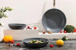 Swiss Pro+ - Koekenpannenset - 3 Delig - Keramisch - Inductie - Milieuvriendelijk - PFAS - PFOA Vrij - Sapphire Green -Keuken Pot Winkel 1200x799 43