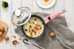 Royalty Line Inductie Pannenset - Luxe 14-delige Pannenset Marmeren Coating - Pannen Met Afneembare Handvaten - Oven-Ready - PFAS-Vrij - Voor Alle Warmtebronnen - Afneembare Koudgrepen - Antiaanbaklaag - Koekenpan Met Glazen Deksels - Roze -Keuken Pot Winkel 1200x799 67