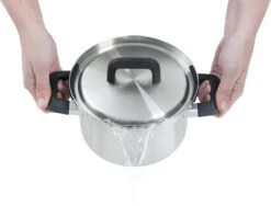 BK Flow Cool Pannenset - 4-delig – RVS Deksels - Veilig Afgietsysteem - Geschikt Voor Alle Warmtebronnen 26 BK Flow Cool Pannenset - 4-delig – RVS Deksels - Veilig Afgietsysteem - Geschikt Voor Alle Warmtebronnen -Keuken Pot Winkel 1200x912