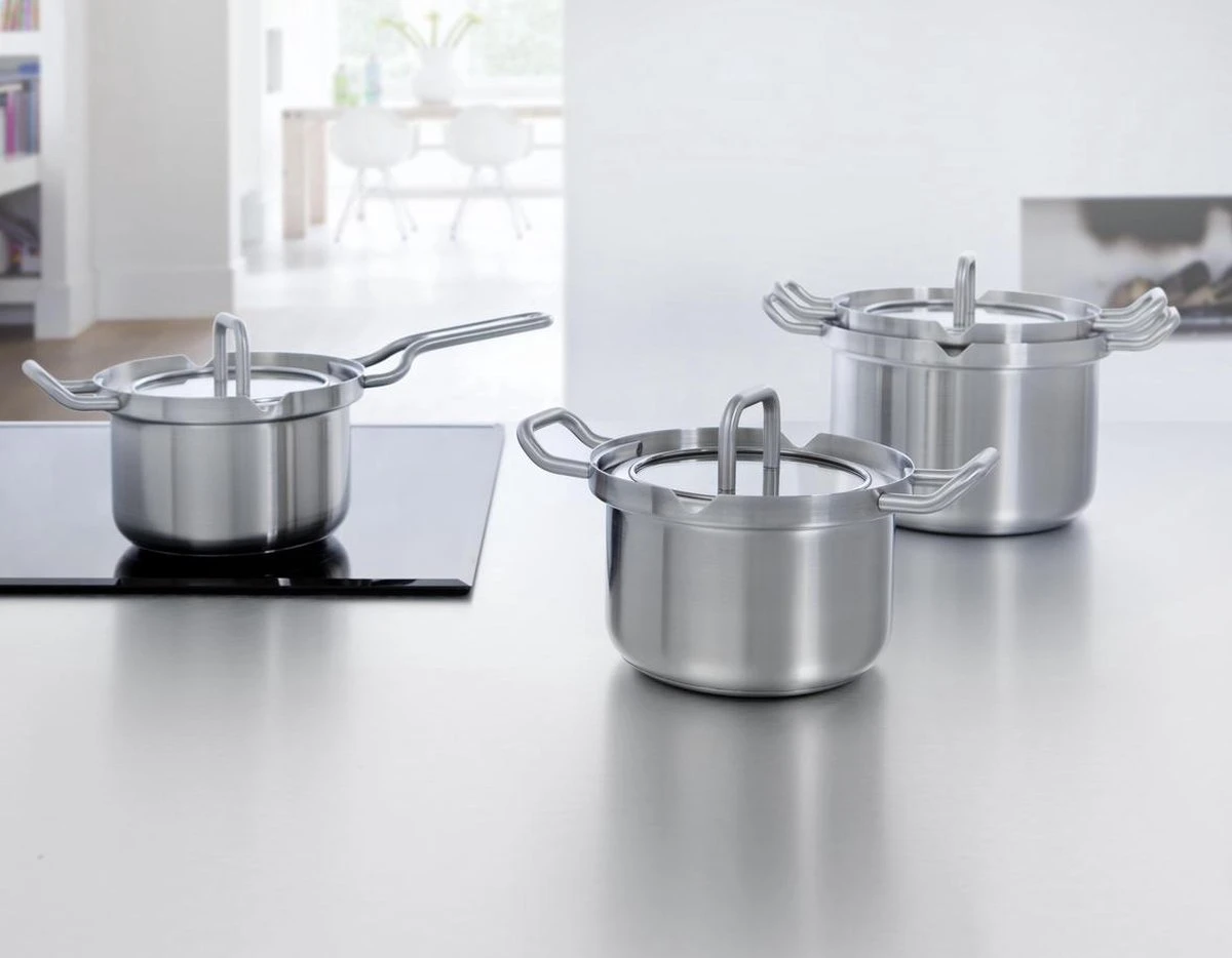 BK Q-linair Master Glas Pannenset - 5-delig - Glazen Deksel - Veilig Afgietsysteem - Inductie 10 BK Q-linair Master Glas Pannenset - 5-delig - Glazen Deksel - Veilig Afgietsysteem - Inductie - Afbeelding 10