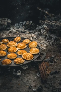 The Windmill Poffertjespan 30 Cm Gietijzer 2,3 Kg Zwart -Keuken Pot Winkel 800x1200 9