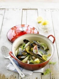 Le Creuset Braadpan Faitout Tradition Kersenrood - ø 24 Cm / 3 Liter -Keuken Pot Winkel 901x1200 1