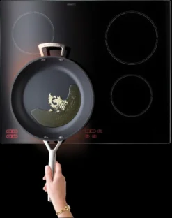 Le Creuset Koekenpan Les Forgées TNS - ø 24 Cm - Standaard Anti-aanbaklaag -Keuken Pot Winkel 951x1200